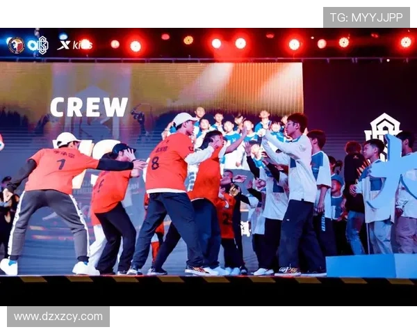 广州攀岩队在世界街舞大赛中以77分稳居积分榜首位