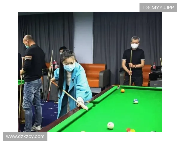 张娜独家揭秘网球技巧与心得分享助你提升球技与比赛表现